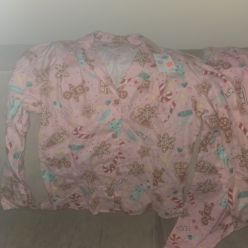 Old Navy Pink Holiday Gingerbread Print Pajama Top & Pants Set
